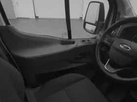 Ford E-Transit (2023) thumbnail 12