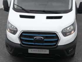 Ford E-Transit (2023) thumbnail 31