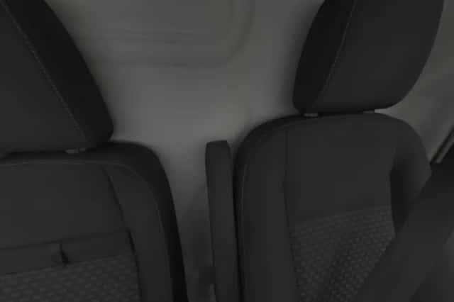 Ford E-Transit (2023) thumbnail 5
