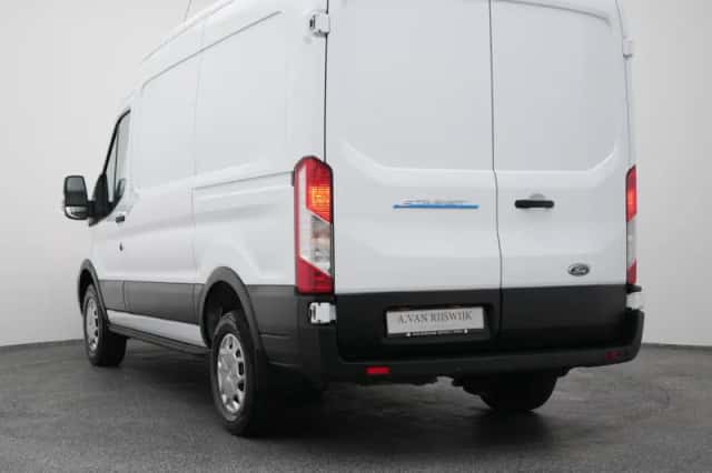 Ford E-Transit (2023) thumbnail 6
