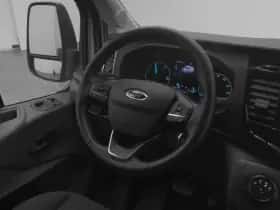 Ford E-Transit (2023) thumbnail 8