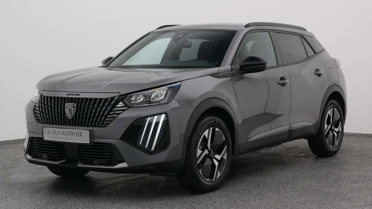 Peugeot 2008 (2023) — foto 1