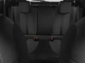 Peugeot 2008 (2023) thumbnail 4