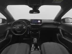 Peugeot 2008 (2024) thumbnail 3