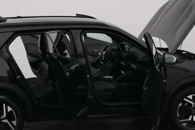 Peugeot 2008 (2024) thumbnail 34