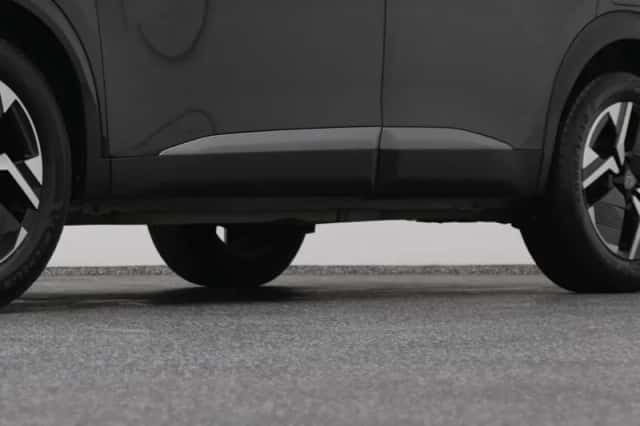 Peugeot 2008 (2024) thumbnail 37