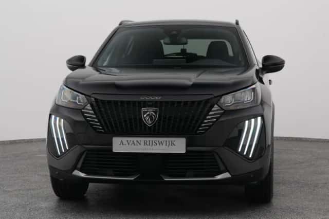 Peugeot 2008 (2024) thumbnail 9