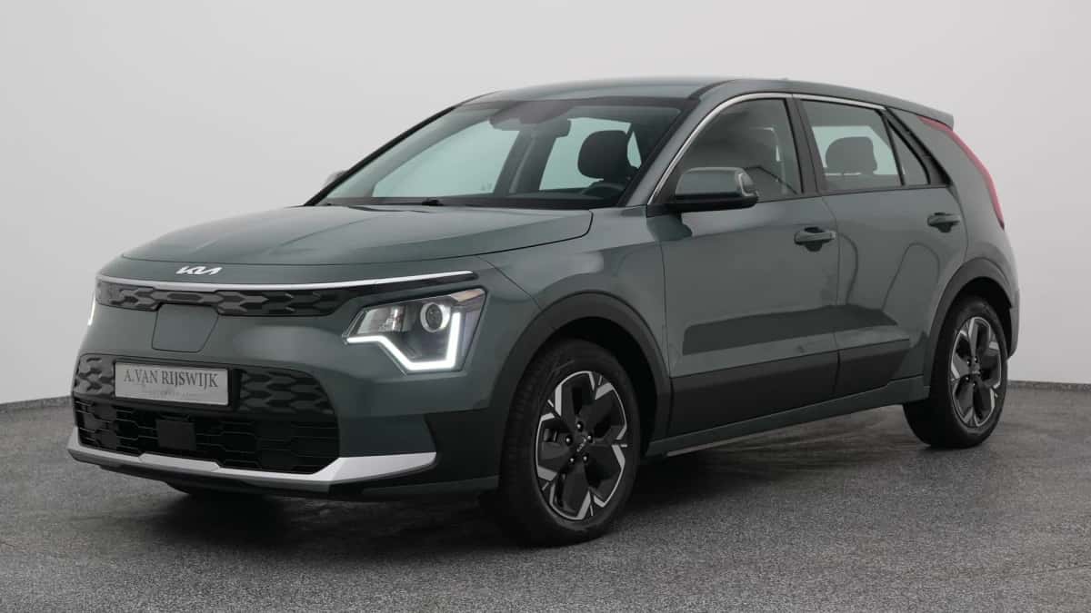 Kia Niro (2023) — foto 1