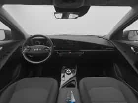 Kia Niro (2023) thumbnail 3