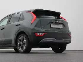 Kia Niro (2023) thumbnail 23