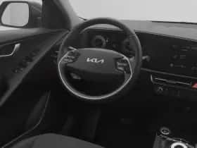 Kia Niro (2023) thumbnail 8