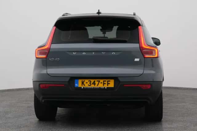 Volvo XC40 (2020) thumbnail 11