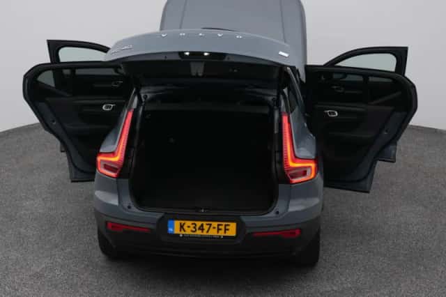 Volvo XC40 (2020) thumbnail 30