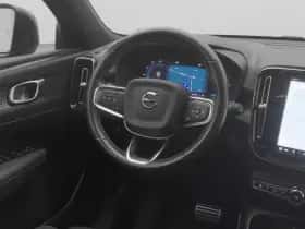 Volvo XC40 (2020) thumbnail 8