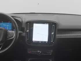 Volvo XC40 (2020) thumbnail 9