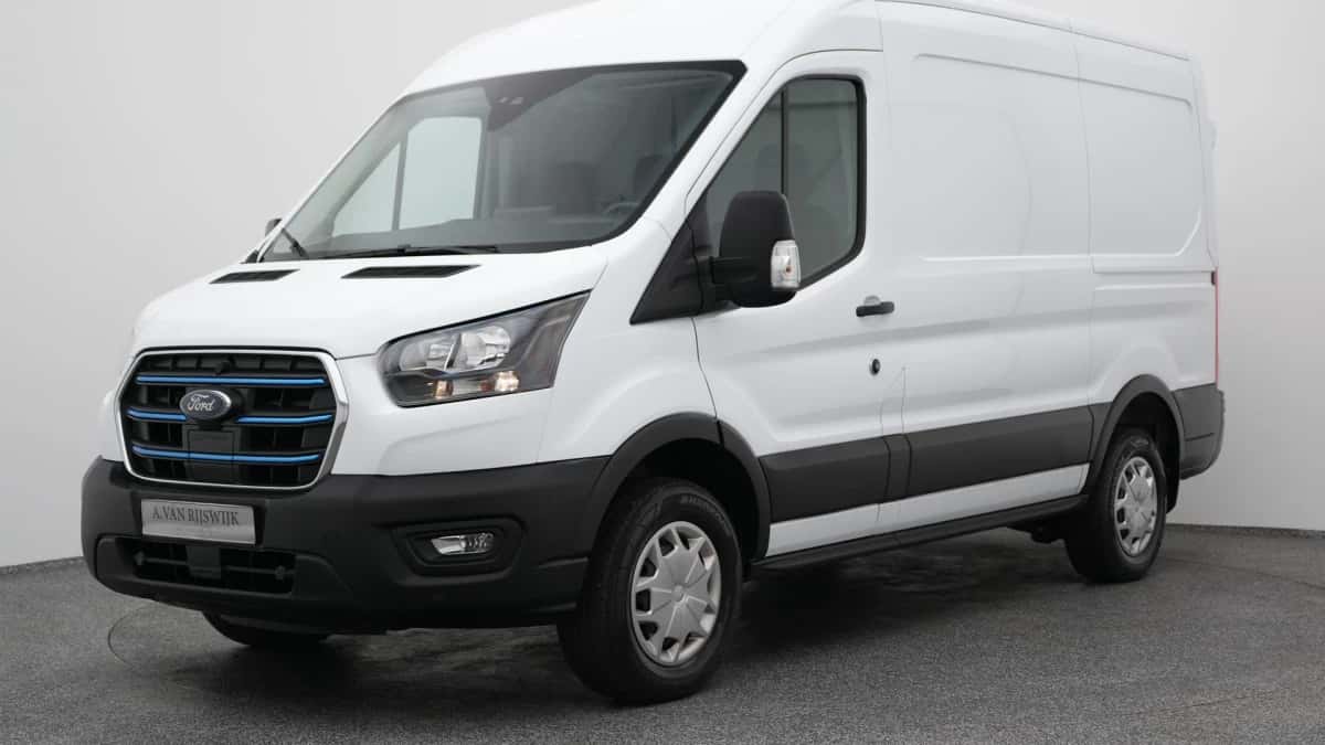Ford E-Transit (2023) — foto 1