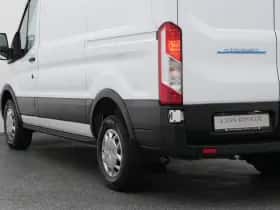 Ford E-Transit (2023) thumbnail 18