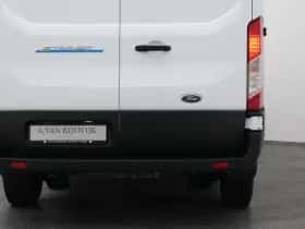 Ford E-Transit (2023) thumbnail 19