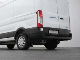Ford E-Transit (2023) thumbnail 21