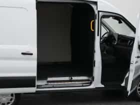 Ford E-Transit (2023) thumbnail 30