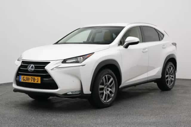 Lexus NX (2016) thumbnail 1