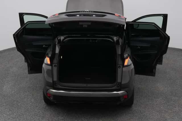 Peugeot 3008 (2021) thumbnail 29