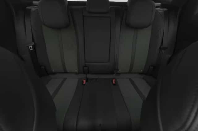 Peugeot 3008 (2021) thumbnail 4