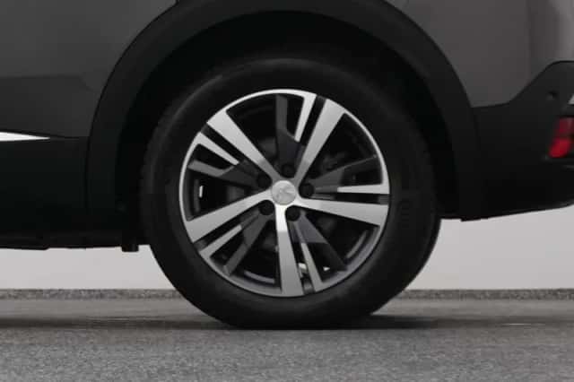 Peugeot 3008 (2021) thumbnail 40