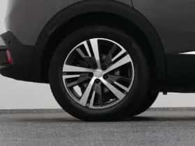 Peugeot 3008 (2021) thumbnail 41