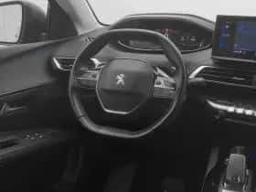 Peugeot 3008 (2021) thumbnail 7