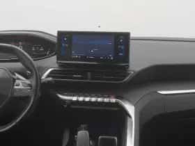 Peugeot 3008 (2021) thumbnail 8