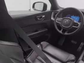 Volvo XC60 (2022) thumbnail 11