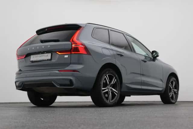 Volvo XC60 (2022) thumbnail 16