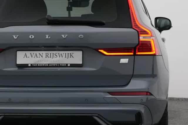 Volvo XC60 (2022) thumbnail 20