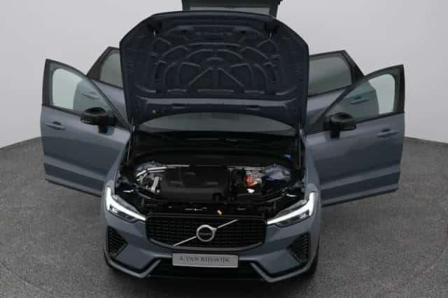 Volvo XC60 (2022) thumbnail 27