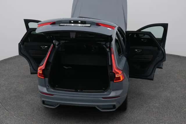 Volvo XC60 (2022) thumbnail 29