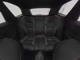 Volvo XC60 (2022) thumbnail 4