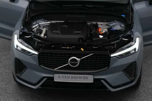 Volvo XC60 (2022) thumbnail 31