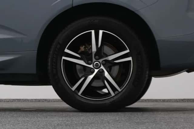 Volvo XC60 (2022) thumbnail 40