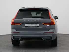 Volvo XC60 (2022) thumbnail 10