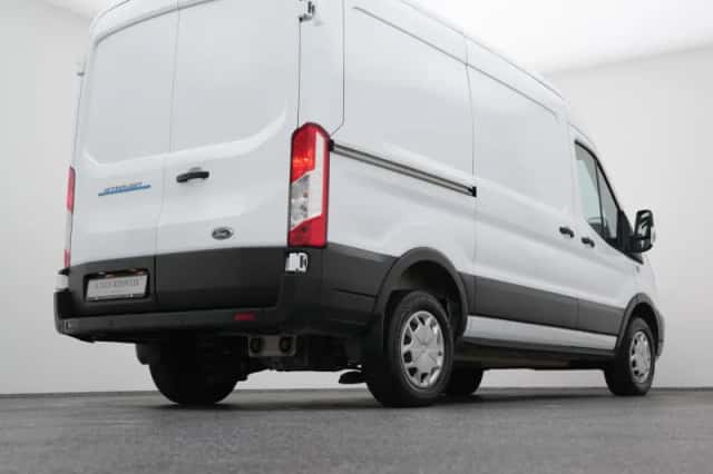 Ford E-Transit (2023) thumbnail 12