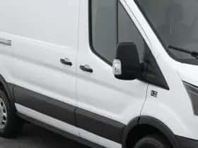 Ford E-Transit (2023) thumbnail 19