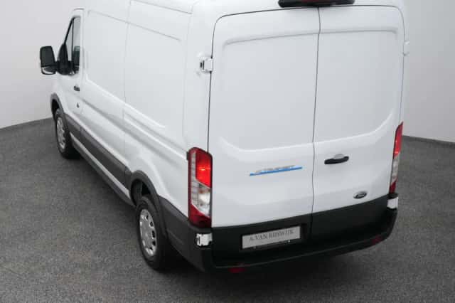 Ford E-Transit (2023) thumbnail 21