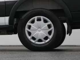 Ford E-Transit (2023) thumbnail 30
