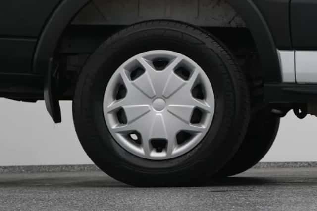 Ford E-Transit (2023) thumbnail 31