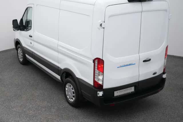 Ford E-Transit (2023) thumbnail 49
