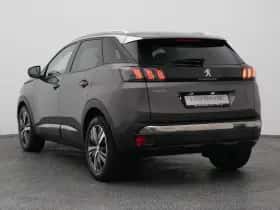 Peugeot 3008 (2021) thumbnail 5