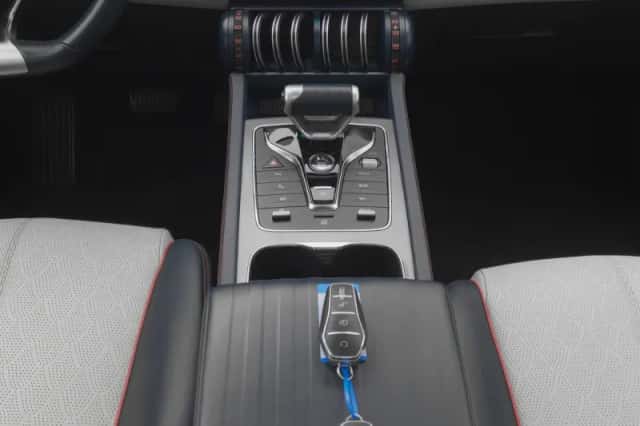 BYD Atto (2024) thumbnail 13