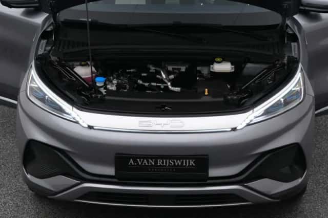 BYD Atto (2024) thumbnail 32