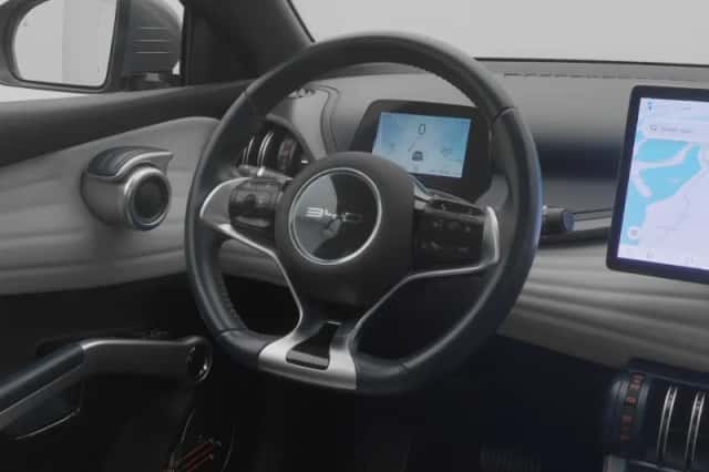 BYD Atto (2024) thumbnail 8